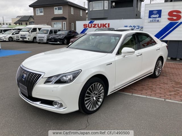 toyota crown-majesta 2016 -TOYOTA--Crown Majesta AWS215--AWS215-6001360---TOYOTA--Crown Majesta AWS215--AWS215-6001360- image 1