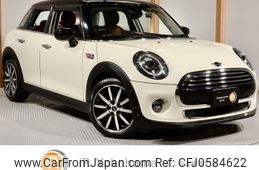 mini mini-others 2019 quick_quick_XU15M_WMWXU720502L60147