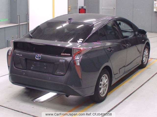 toyota prius 2016 -TOYOTA--Prius DAA-ZVW55--ZVW55-8024975---TOYOTA--Prius DAA-ZVW55--ZVW55-8024975- image 2