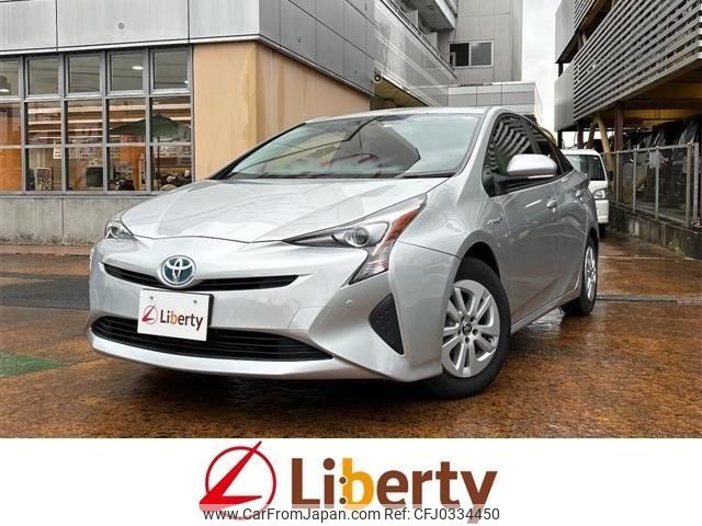 toyota prius 2017 quick_quick_ZVW51_ZVW51-8041411 image 1