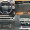 toyota century 2023 quick_quick_6AA-UWG60_UWG60-1000220 image 9