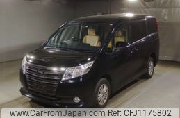 toyota noah 2014 -TOYOTA--Noah ZRR85G-0007569---TOYOTA--Noah ZRR85G-0007569-