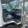 isuzu elf-truck 2009 GOO_NET_EXCHANGE_0704726A30250512W001 image 24