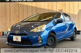toyota aqua 2013 -TOYOTA--AQUA DAA-NHP10--NHP10-2218019---TOYOTA--AQUA DAA-NHP10--NHP10-2218019-