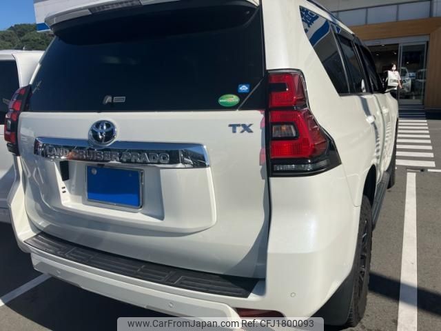 toyota land-cruiser-prado 2020 CFJ1800093 image 2