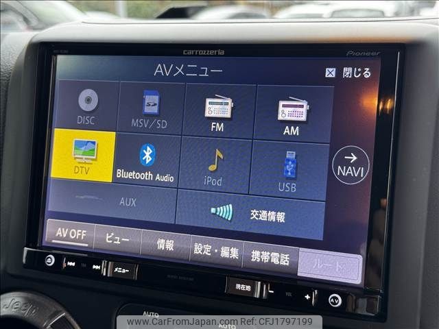 chrysler jeep-wrangler 2017 CFJ1797199 image 2