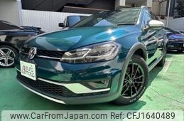 volkswagen golf-alltrack 2018 CFJ1640489
