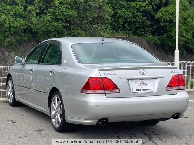 toyota crown 2004 quick_quick_CBA-GRS180_GRS180-0006241 image 2