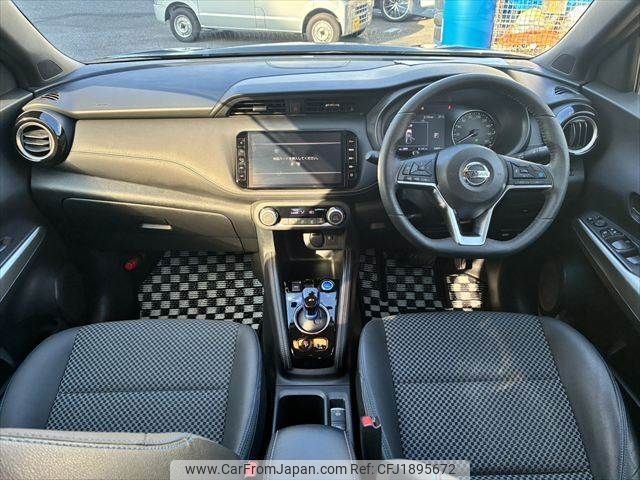 nissan kix 2021 CFJ1895672 image 2