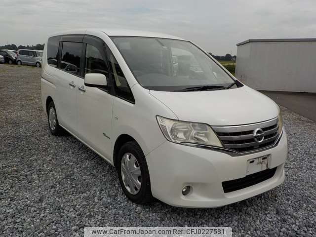 nissan serena 2013 -NISSAN--Serena DAA-HC26--HC26-089070---NISSAN--Serena DAA-HC26--HC26-089070- image 1