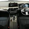 bmw 5-series 2018 -BMW--BMW 5 Series LDA-JM20--WBAJM72060G987089---BMW--BMW 5 Series LDA-JM20--WBAJM72060G987089- image 2