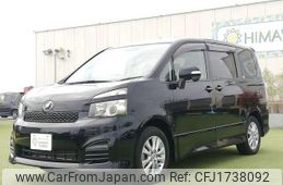 toyota voxy 2010 CFJ1738092