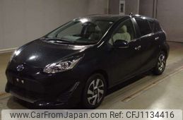 toyota aqua 2020 -TOYOTA--AQUA 6AA-NHP10--NHP10-2684588---TOYOTA--AQUA 6AA-NHP10--NHP10-2684588-