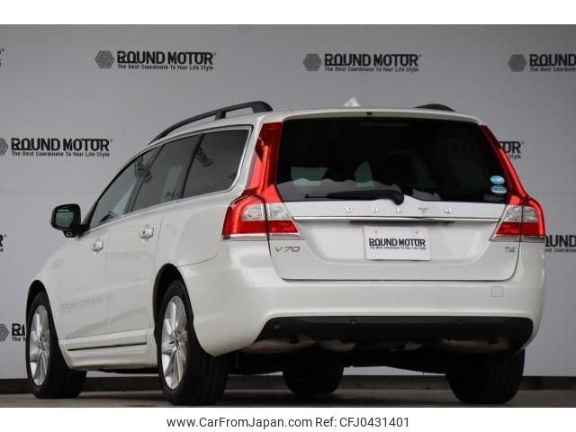 volvo v70 2015 quick_quick_DBA-BB4164TW_YV1BW485BE1289059 image 2