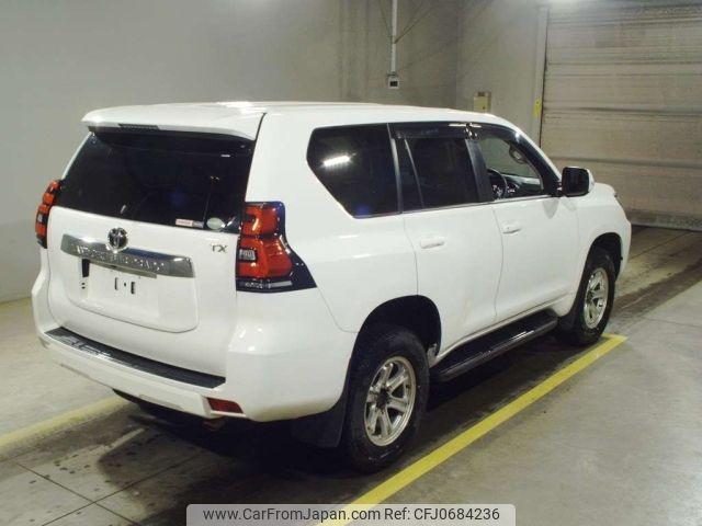 toyota land-cruiser-prado 2017 -TOYOTA--Land Cruiser Prado GDJ150W-0023847---TOYOTA--Land Cruiser Prado GDJ150W-0023847- image 2