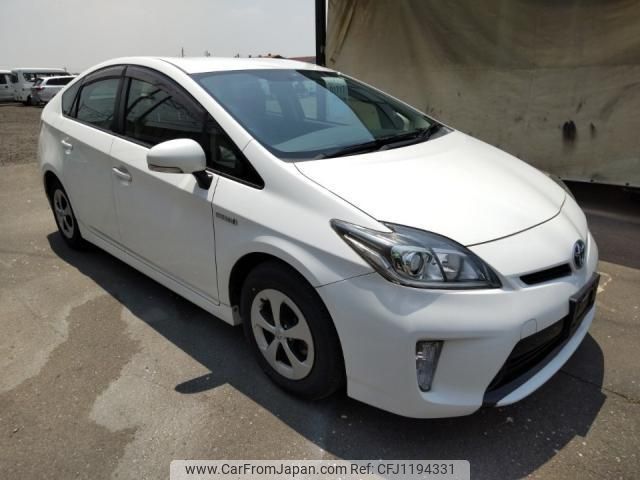 toyota prius 2014 quick_quick_DAA-ZVW30_ZVW30-1825608 image 2