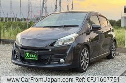 toyota vitz 2013 CFJ1607751