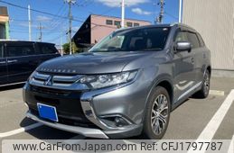 mitsubishi outlander 2015 CFJ1797787