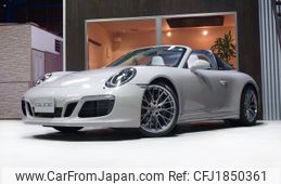 porsche 911 2018 CFJ1850361