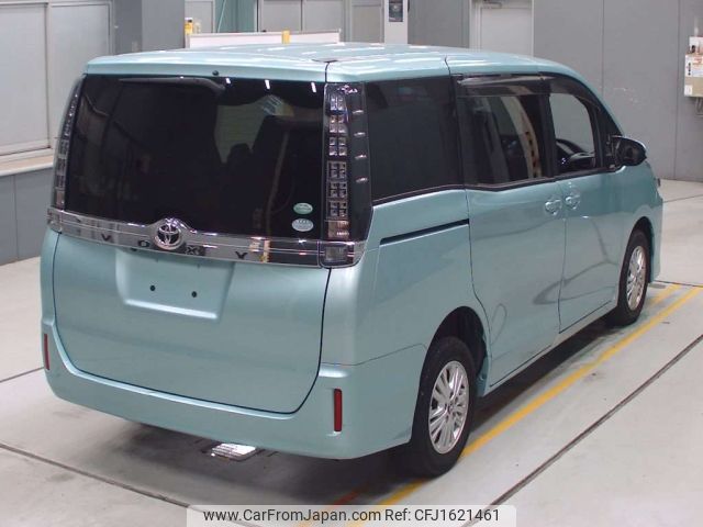 toyota voxy 2016 CFJ1621461 image 2