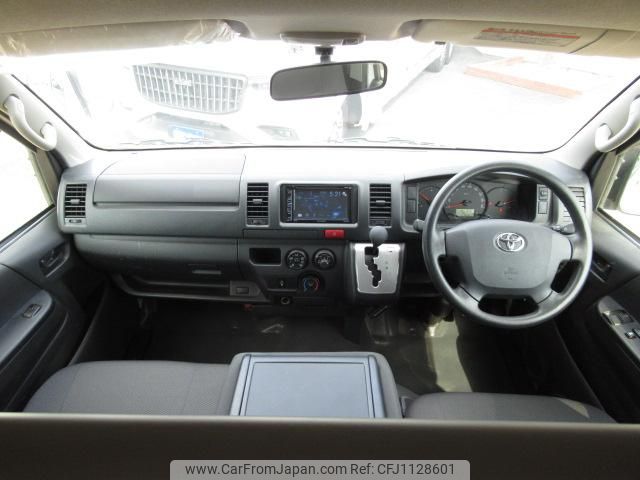 toyota hiace-van 2015 GOO_JP_700056043930250508003 image 2