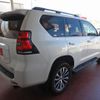 toyota land-cruiser-prado 2021 24432306 image 8