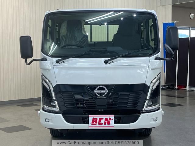 nissan atlas 2025 CFJ1675600 image 2