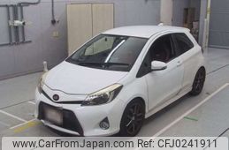 toyota vitz 2013 -TOYOTA--Vitz DBA-NCP131ｶｲ--NCP131-2018426---TOYOTA--Vitz DBA-NCP131ｶｲ--NCP131-2018426-