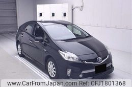 toyota prius-phv 2012 CFJ1801368