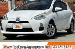 toyota aqua 2014 CFJ1605166