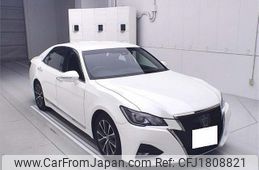 toyota crown 2017 CFJ1808821