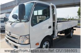 hino dutro 2022 CFJ1586905