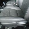 toyota aqua 2018 CFJ1672122 image 6