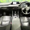 mazda mazda3-fastback 2019 CFJ1751379 image 2