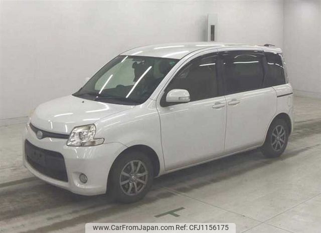 toyota sienta 2015 504928-250516165530 image 2