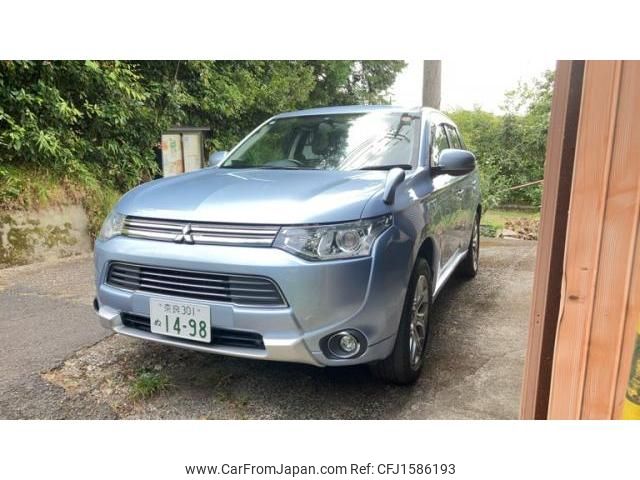 mitsubishi outlander-phev 2015 CFJ1586193 image 1
