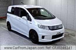 honda freed-spike 2013 -HONDA--Freed Spike GP3-3005226---HONDA--Freed Spike GP3-3005226-