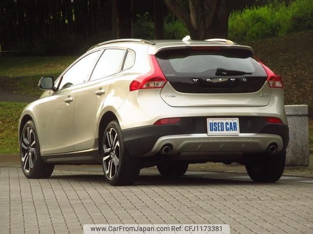 volvo v40 2018 quick_quick_LDA-MD4204T_YV1MZA8RDJ2152677 image 2