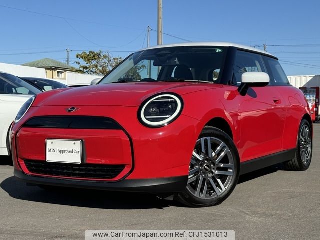 mini mini-others 2024 CFJ1531013 image 1
