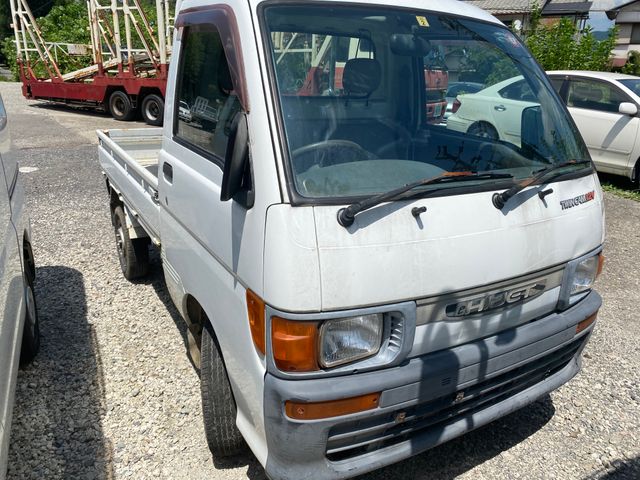 daihatsu-hijet-truck-1997-1580-car_9e8e4bbc-a360-494c-8c4b-1e56d5bce4b7
