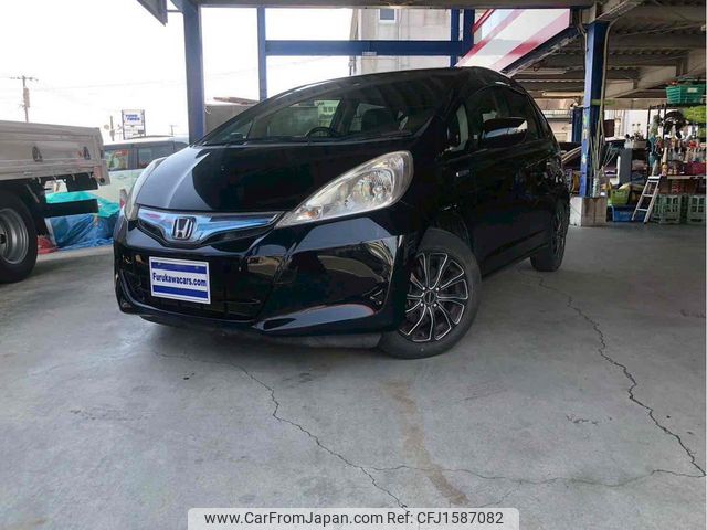 honda fit-hybrid 2013 CFJ1587082 image 1