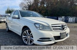 mercedes-benz c-class 2011 REALMOTOR_N5025010016F-10