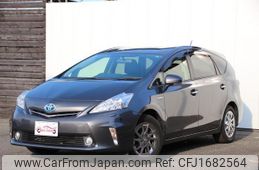 toyota prius-α 2013 CFJ1682564