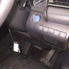 toyota camry 2020 CFJ1735985 image 9