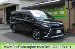 toyota voxy 2019 quick_quick_ZRR80W_ZRR80-0563786