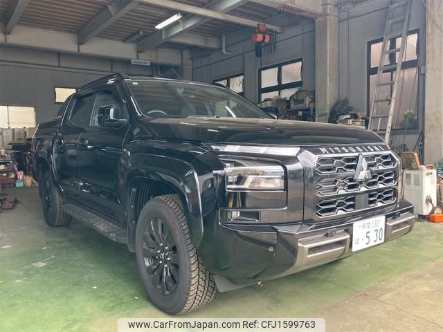 mitsubishi triton 2024 CFJ1599763 image 1