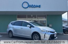 toyota prius-α 2017 CFJ1660516
