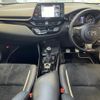 toyota c-hr 2020 -TOYOTA--C-HR 3BA-NGX10--NGX10-2016881---TOYOTA--C-HR 3BA-NGX10--NGX10-2016881- image 33