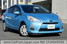 toyota aqua 2012 -TOYOTA--AQUA DAA-NHP10--NHP10-2034481---TOYOTA--AQUA DAA-NHP10--NHP10-2034481-