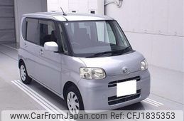 daihatsu tanto 2012 CFJ1835353